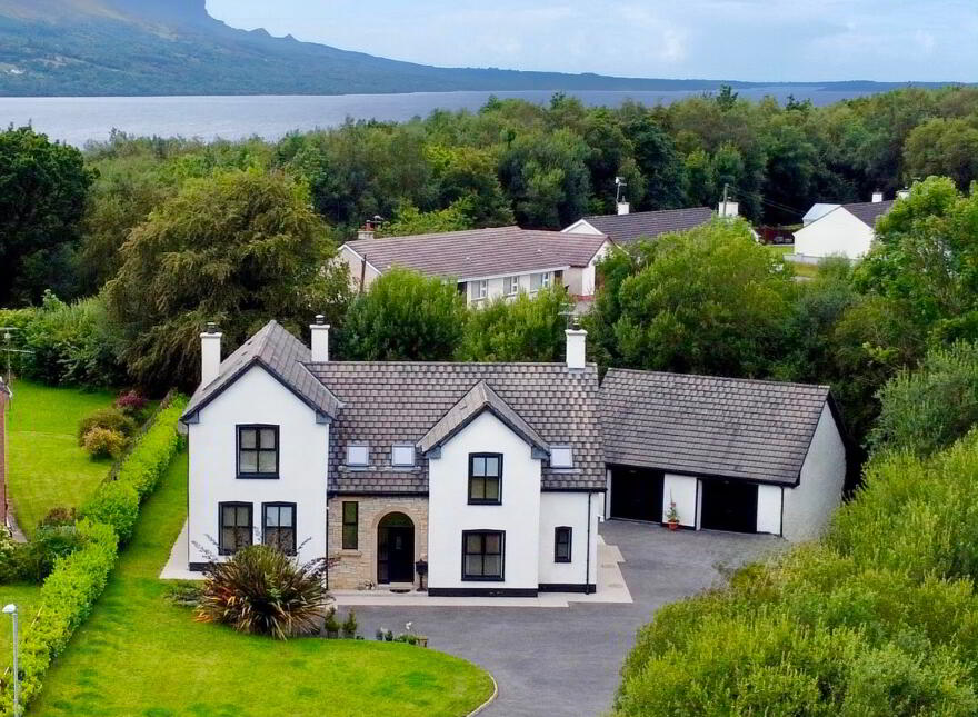 7 Rusheen Heights, Garruson, BT93 4AB