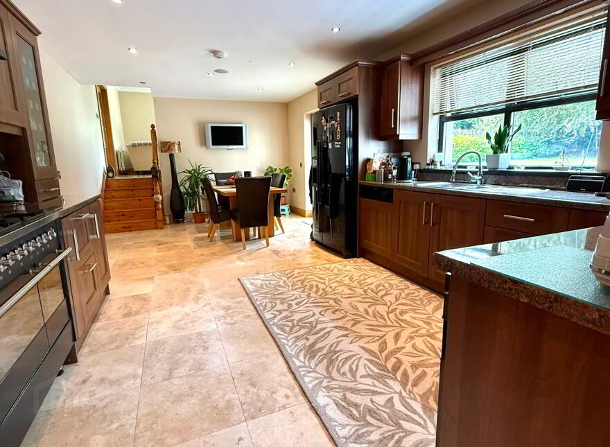 7 Rusheen Heights, Garruson, BT93 4AB