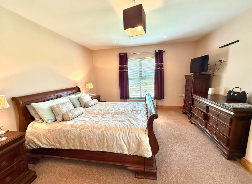 7 Rusheen Heights, Garruson, BT93 4AB