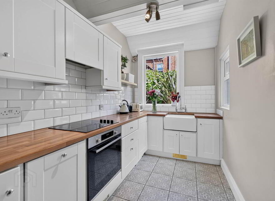 14 Haypark Avenue, Belfast, BT7 3FD