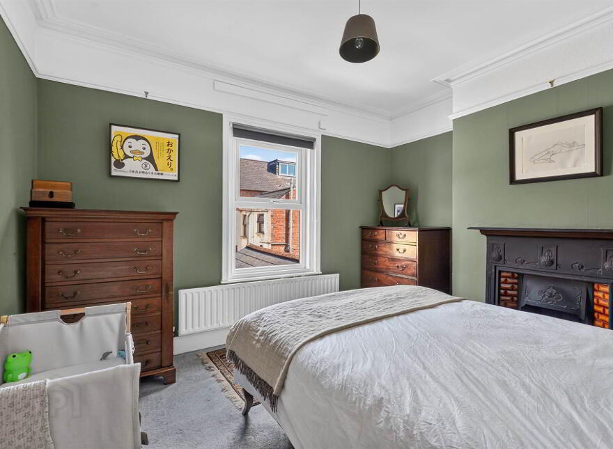14 Haypark Avenue, Belfast, BT7 3FD