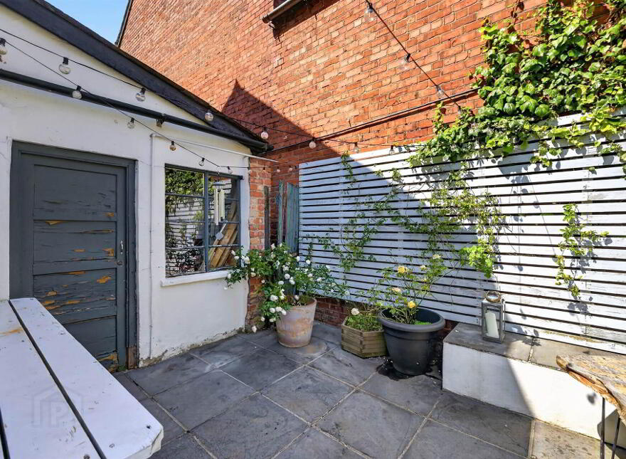 14 Haypark Avenue, Belfast, BT7 3FD