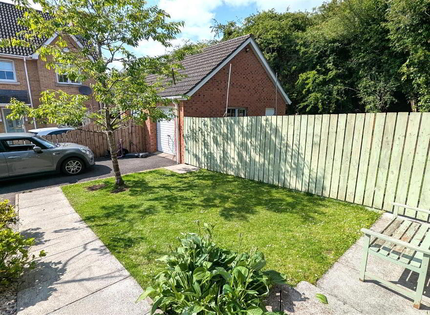 23 Carnbeg Dale, Antrim, BT41 4RE
