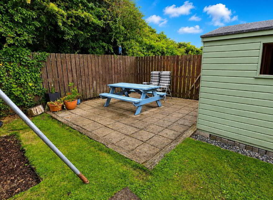 23 Carnbeg Dale, Antrim, BT41 4RE