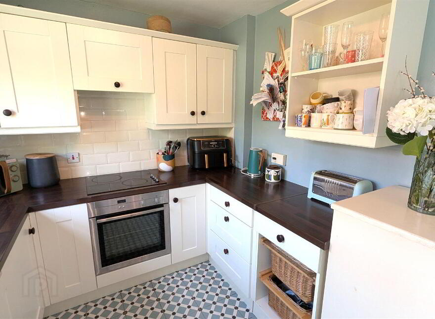 23 Carnbeg Dale, Antrim, BT41 4RE
