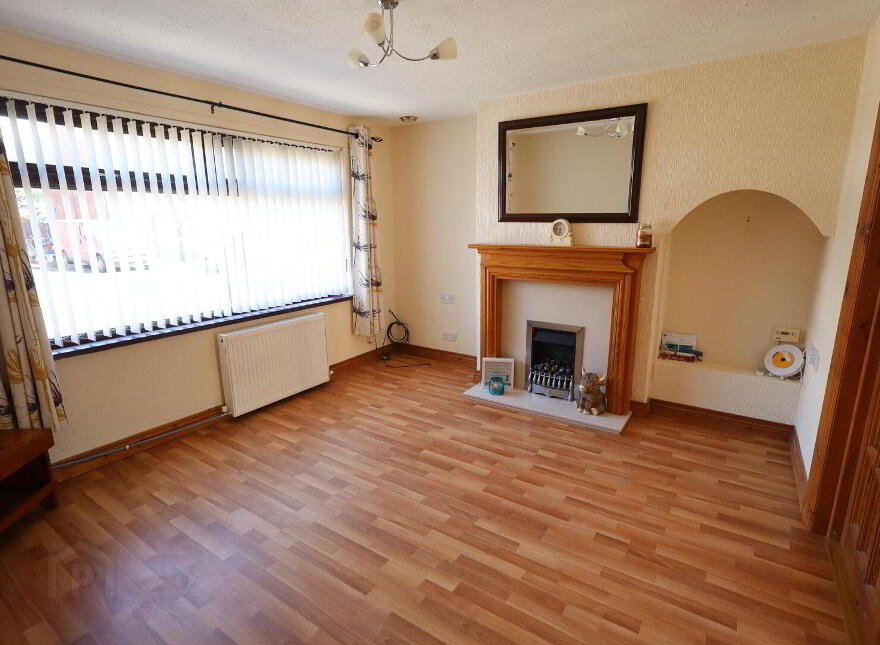 42 Longfield Gardens, Greenisland, Carrickfergus, BT38 8TR