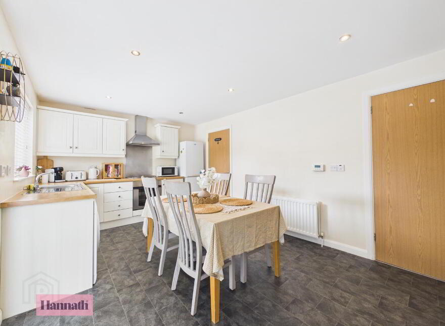 120 Bluestone Hall, Craigavon