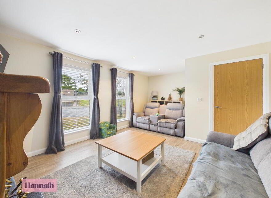 120 Bluestone Hall, Craigavon