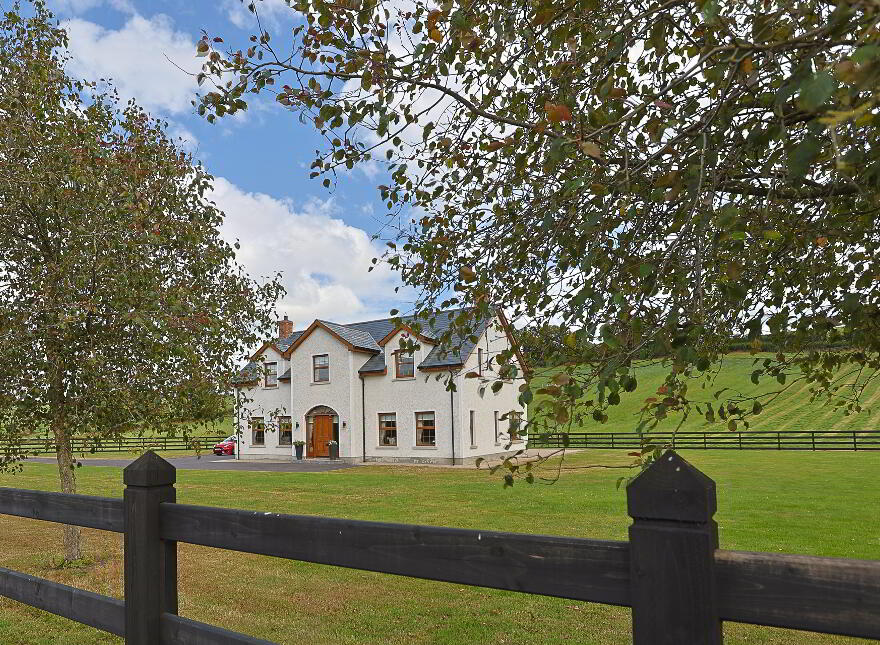 34 Tannyoky Road, Poyntzpass, BT35 6RG