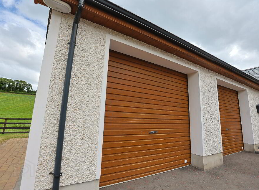 34 Tannyoky Road, Poyntzpass, BT35 6RG
