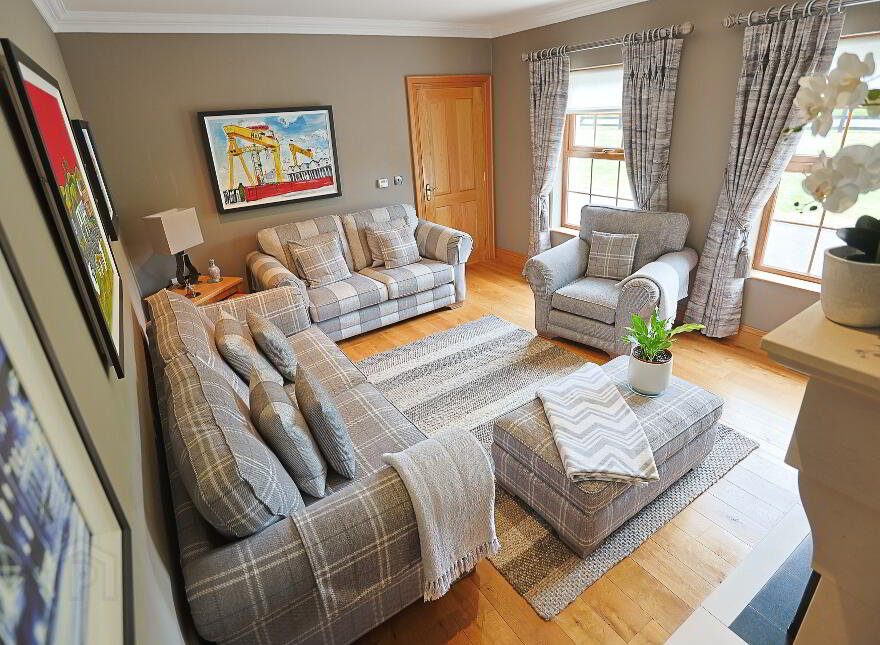 34 Tannyoky Road, Poyntzpass, BT35 6RG