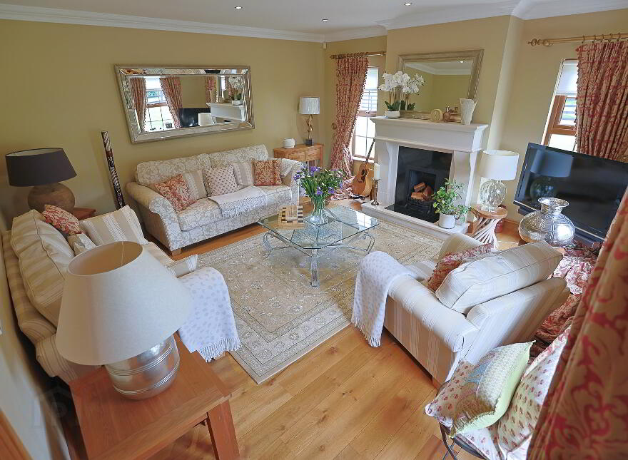 34 Tannyoky Road, Poyntzpass, BT35 6RG