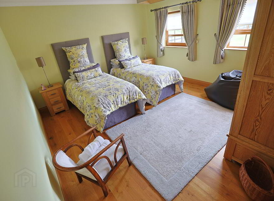 34 Tannyoky Road, Poyntzpass, BT35 6RG