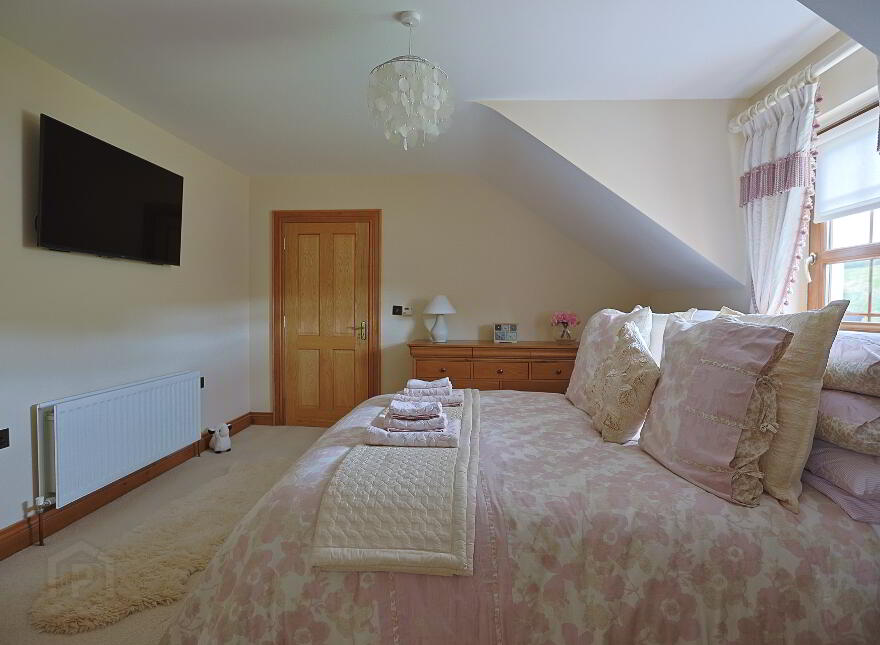34 Tannyoky Road, Poyntzpass, BT35 6RG