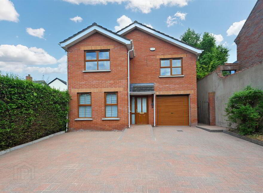 1a Knockvale Park, Belfast, BT5 6HH