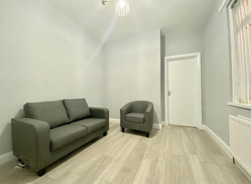 1, 33 Sandhurst Drive, Belfast, BT9 5AY