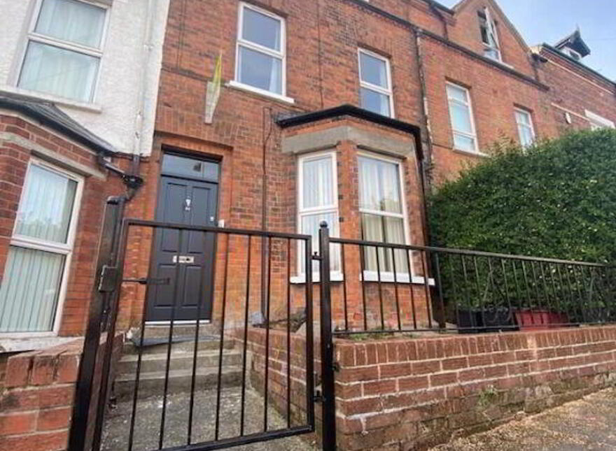 1, 33 Sandhurst Drive, Belfast, BT9 5AY