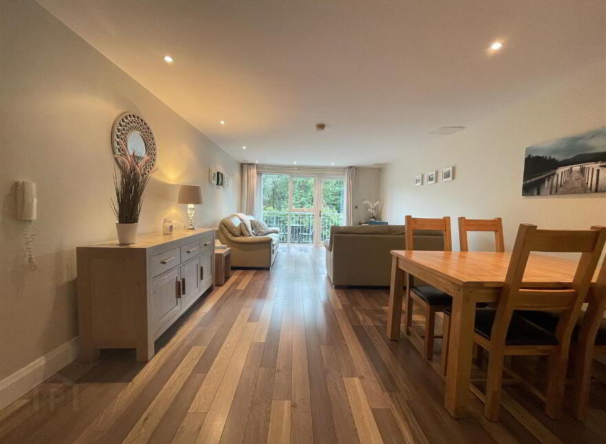 4 Woodlands Manor, 59 Stockmans Way, Belfast, BT9 7GL