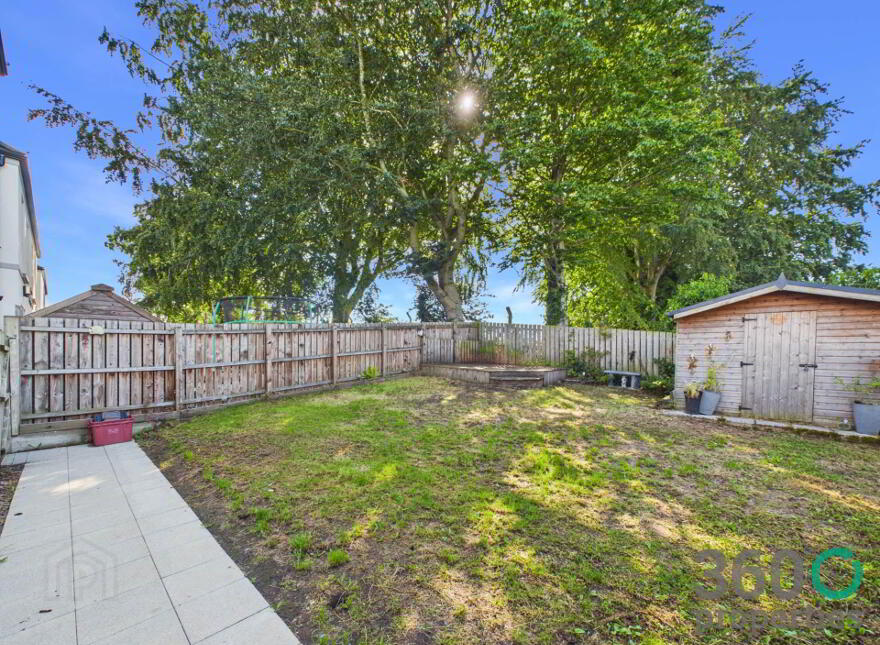 18 Foxton Wood Square, Ballymena, BT42 4BN
