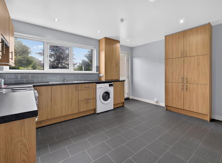 1 Briarhill, Antrim, BT41 4HE