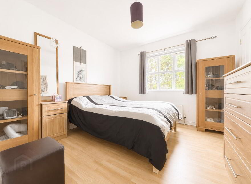 28 Rodgers Bay, Carrickfergus, BT38 8GG
