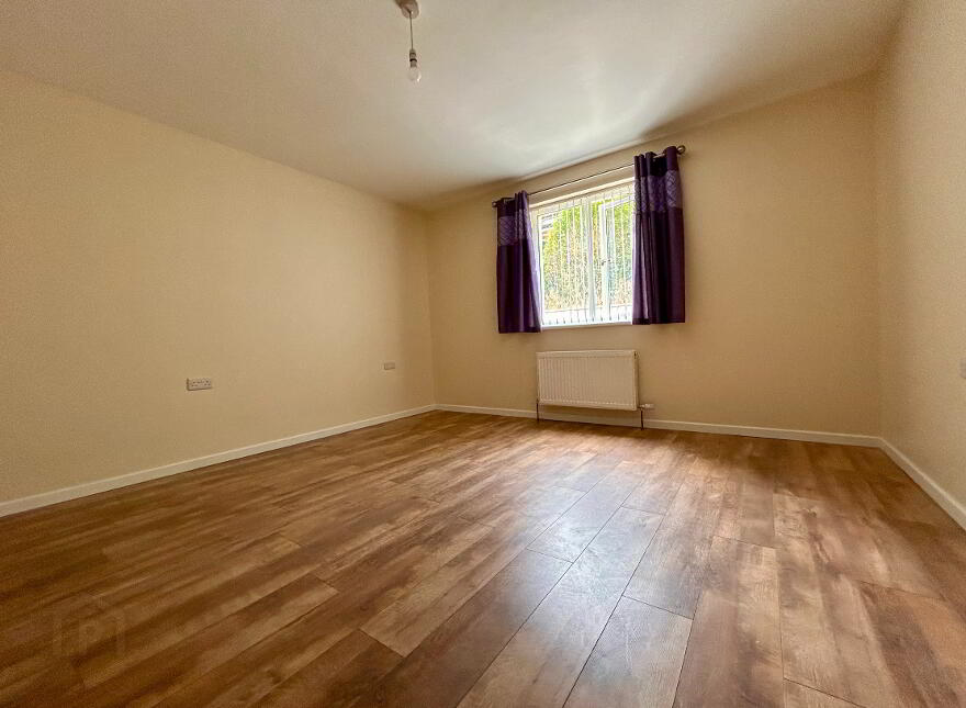 10 Castlebalfour Park, Lisnaskea, BT92 2GD