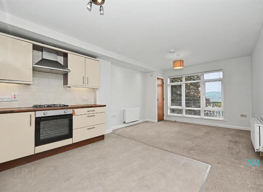 Apt 12, 39A Dundela Crescent, Belfast, BT4 3BN