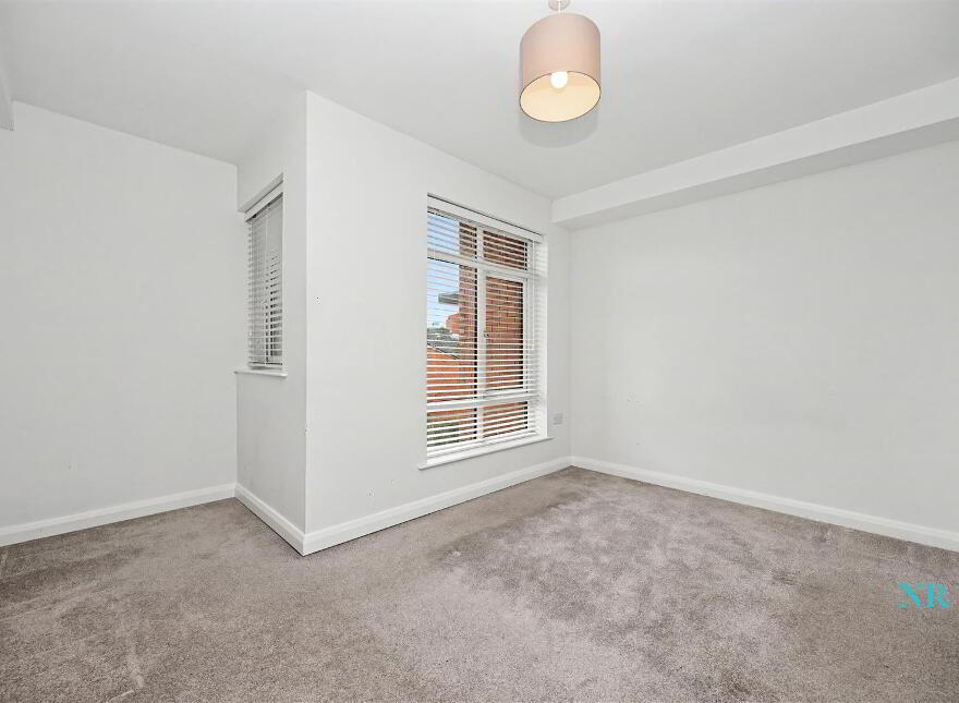 Apt 12, 39A Dundela Crescent, Belfast, BT4 3BN