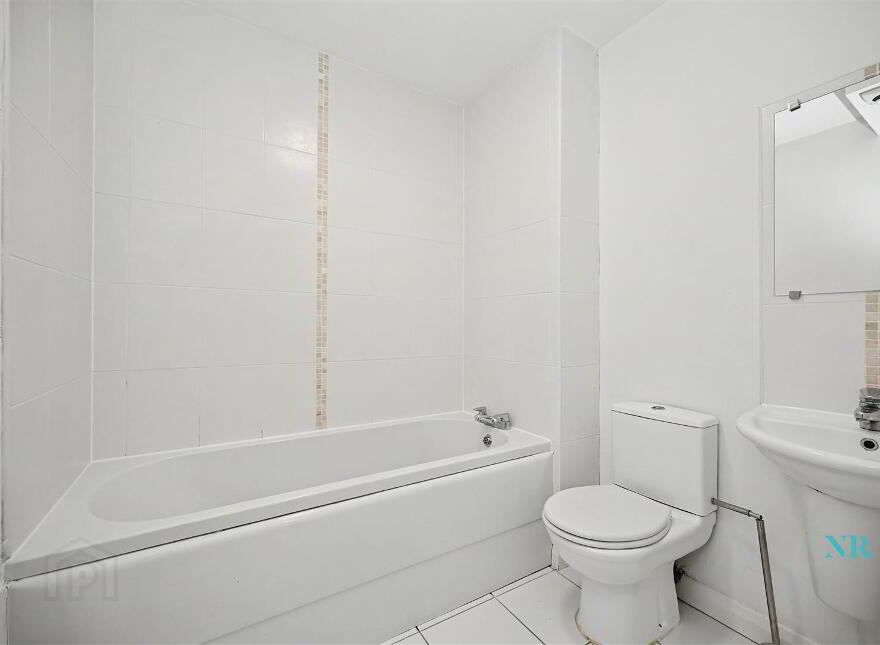 Apt 12, 39A Dundela Crescent, Belfast, BT4 3BN