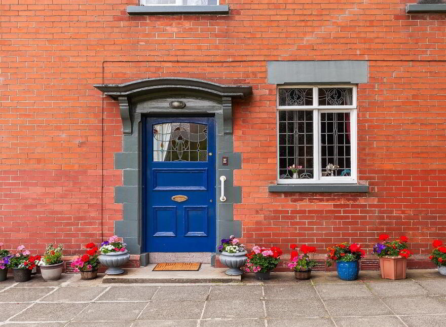 'Ashby', 8 The Green, Dunmurry, Belfast, BT17 0EH