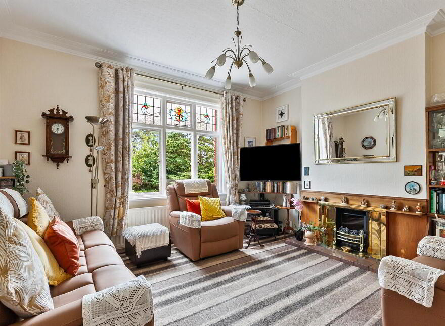 'Ashby', 8 The Green, Dunmurry, Belfast, BT17 0EH