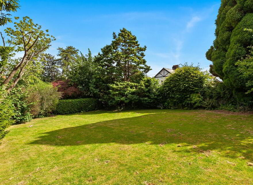 'Ashby', 8 The Green, Dunmurry, Belfast, BT17 0EH