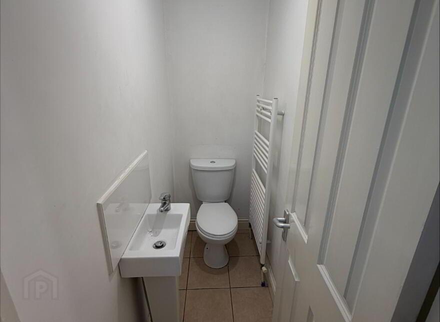 3, 88 Fitzroy Avenue, Belfast, BT7 1HX