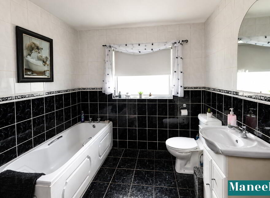 34 Thornhill Road, Dungannon, BT70 3LW