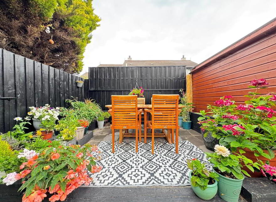 6 Braden Glen, Rathcoole, Newtownabbey, BT37 9BG