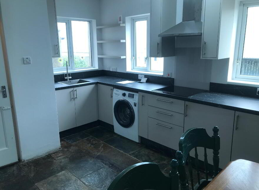 89 Garron Road, Carnlough, Ballymena, BT44 0JU