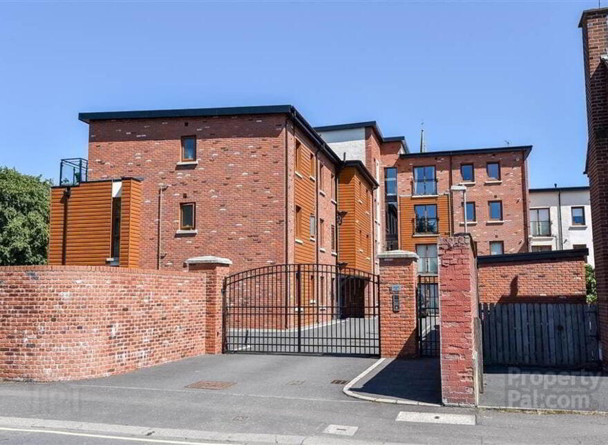 Apt 27, 2c Summerhill Avenue, Summerhill Gate, Belfast, BT5 7HD