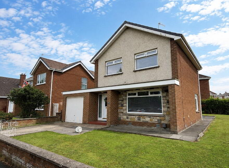 7 Ashwood, Lurgan, Craigavon, BT66 7PE photo