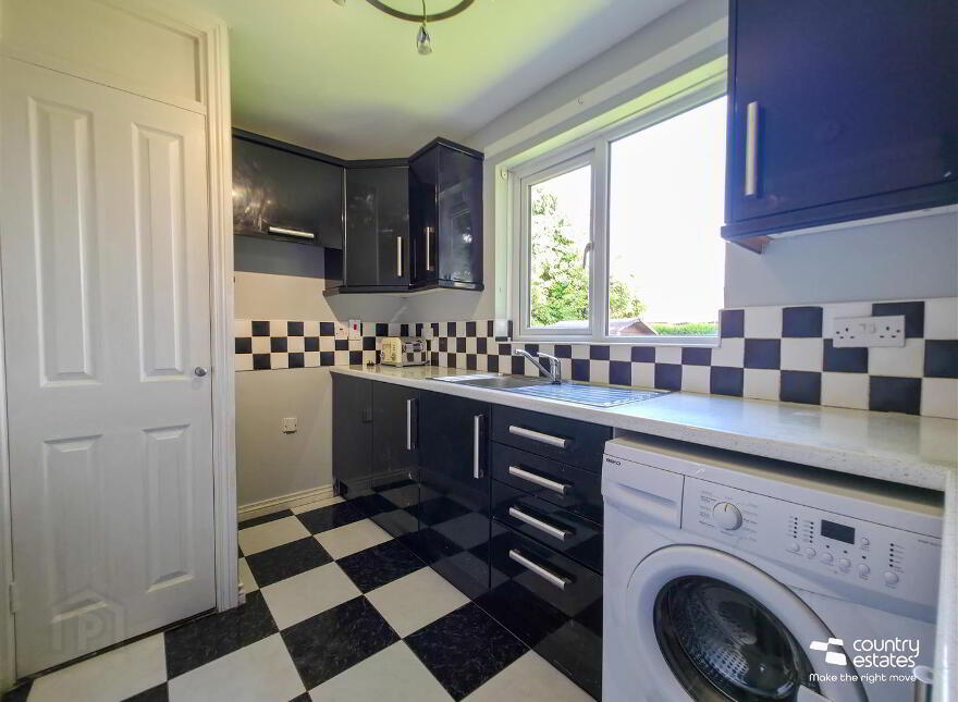 1 Elm Court, Newtownabbey, BT36 5FZ