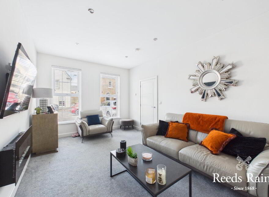 33 Bashford Park Close, Carrickfergus, BT38 7FQ
