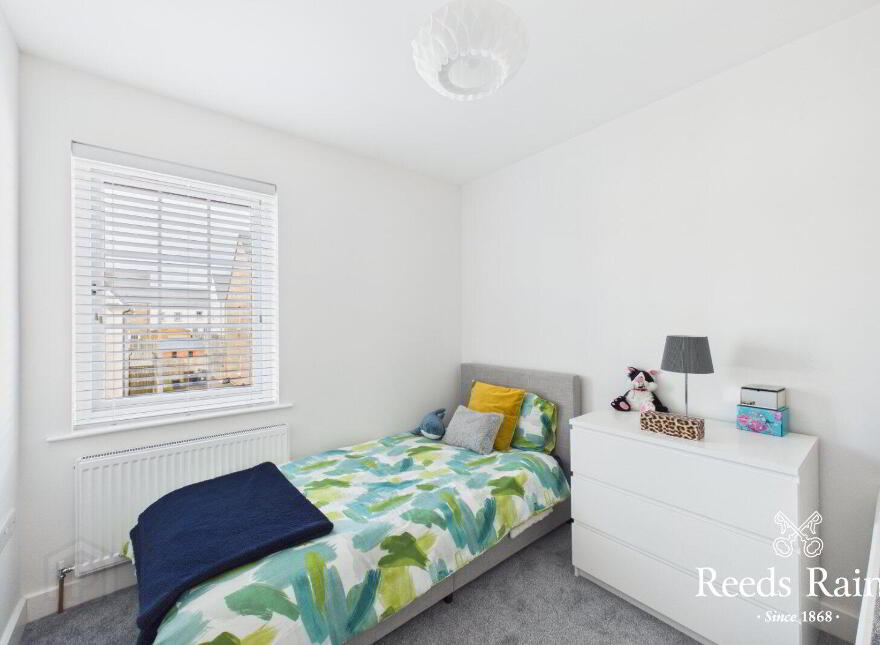 33 Bashford Park Close, Carrickfergus, BT38 7FQ