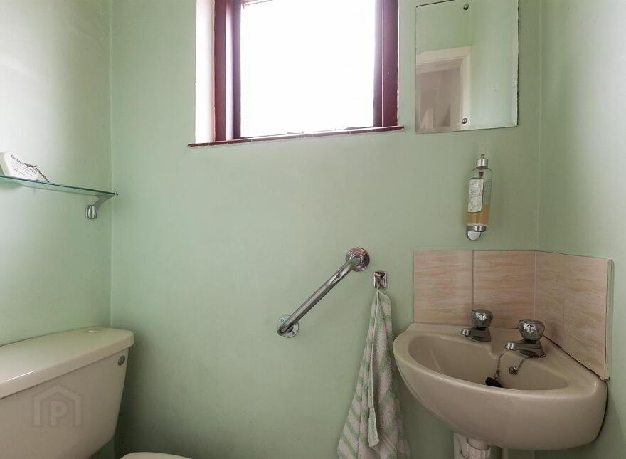32 Knockfergus Park, Greenisland, Carrickfergus, BT38 8SN