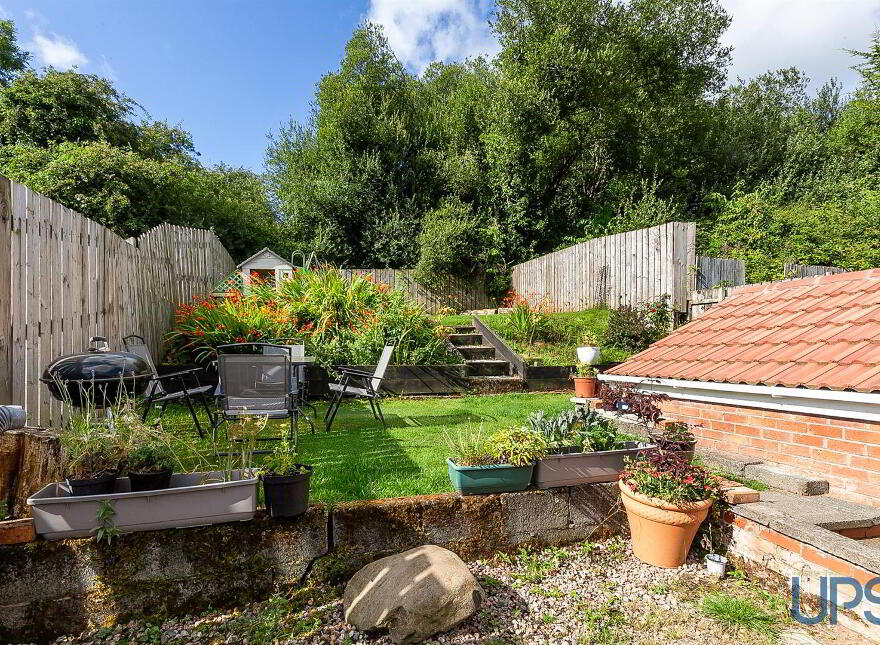 32 Westway Crescent, Belfast, BT13 3NU
