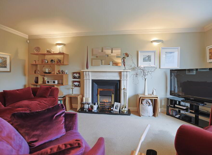 16 Ashley Park, Armagh, BT60 1HG