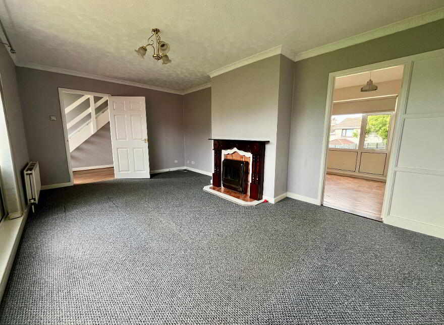 4 Hazelbank Drive, Drumahoe,, Derry/Londonderry, BT47 3NS