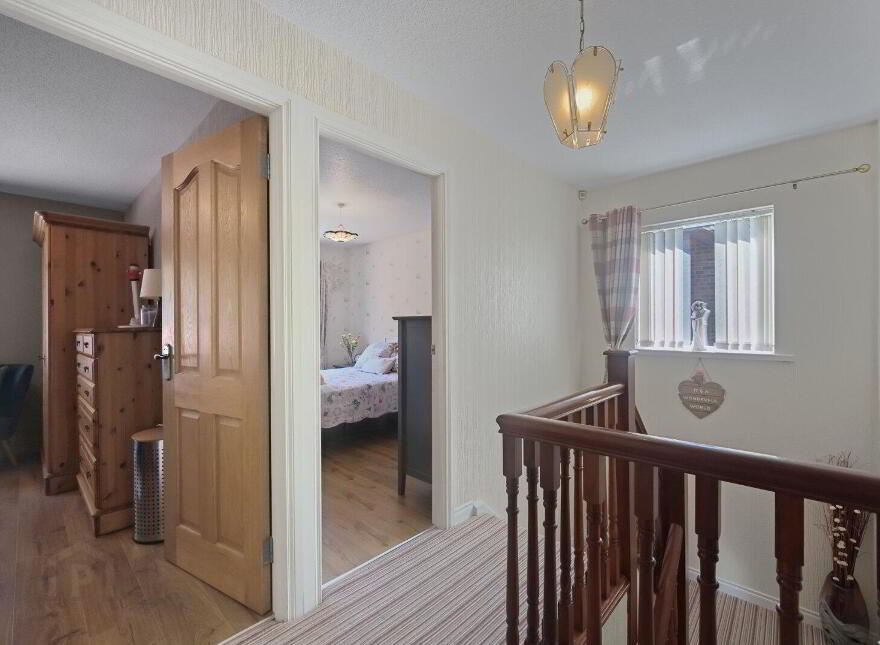 14 Baronscourt Gardens, Carryduff, Belfast, BT8 8EW