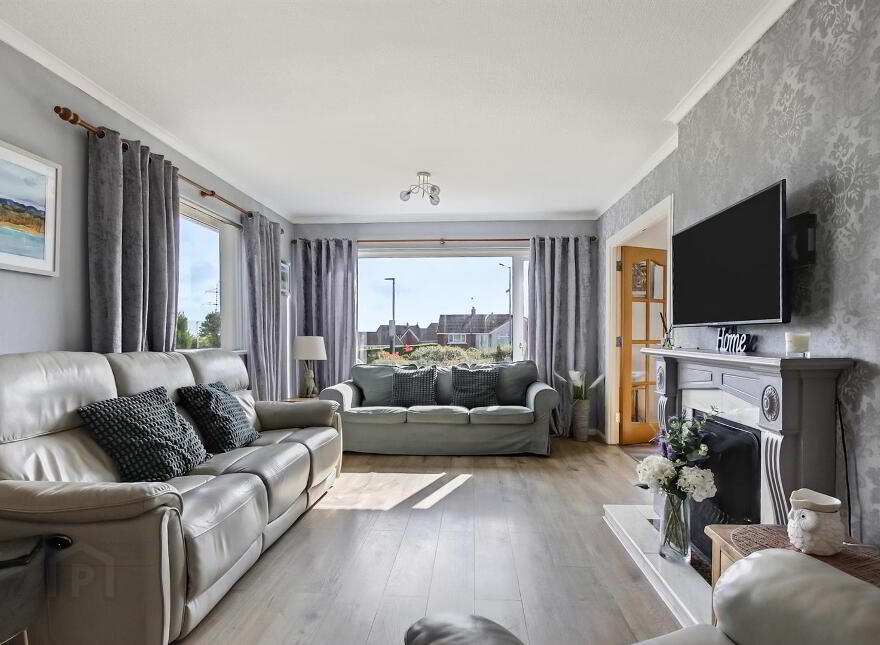 15 Waverley Drive, Newtownabbey, BT36 6RX