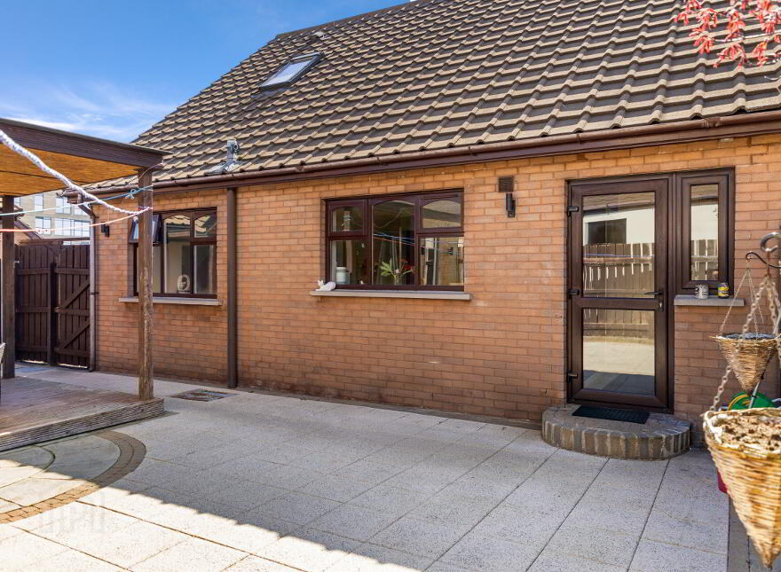32 Farm Lodge Avenue, Ballymena, BT43 7DF