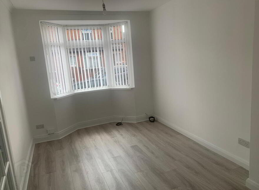 9 Glen Crescent, Belfast, BT11 8FB