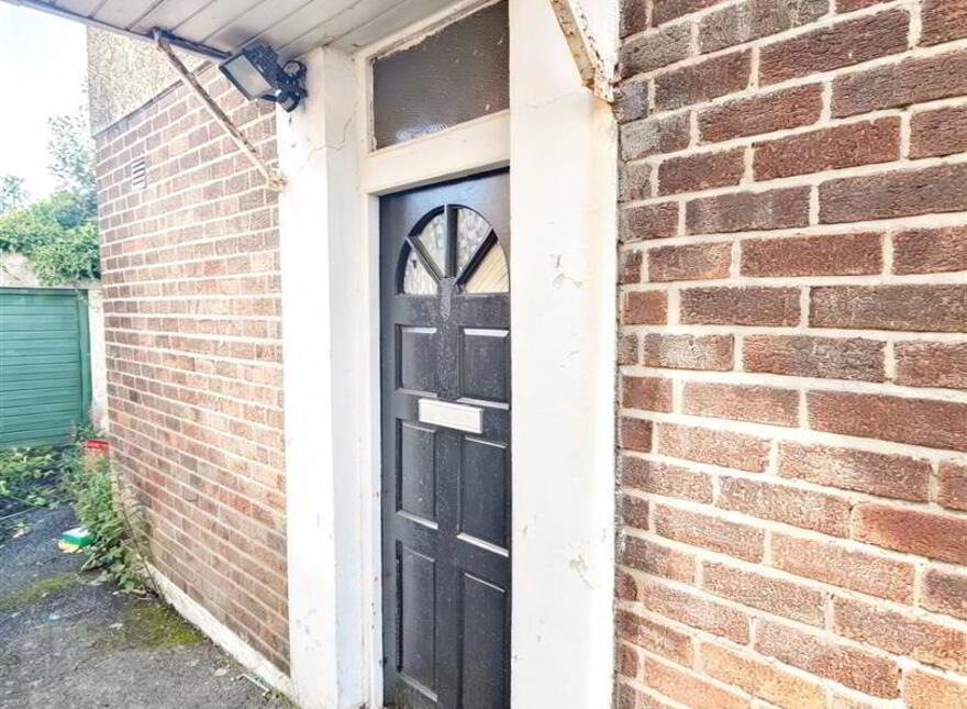17 Prestwick Park, Belfast, BT14 6PJ